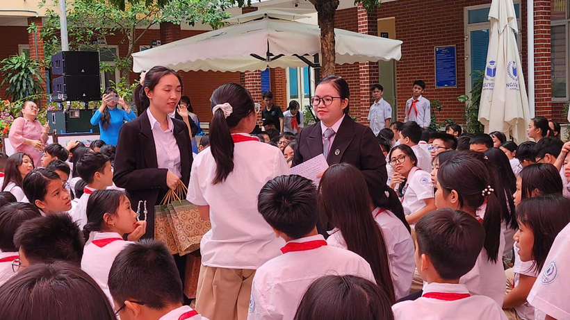 Đoàn Luật sư TP. Hà Nội thực hiện liên tiếp các hoạt động tuyên truyền pháp luật và trợ giúp pháp lý 4 149538 638665852728634366 14075300