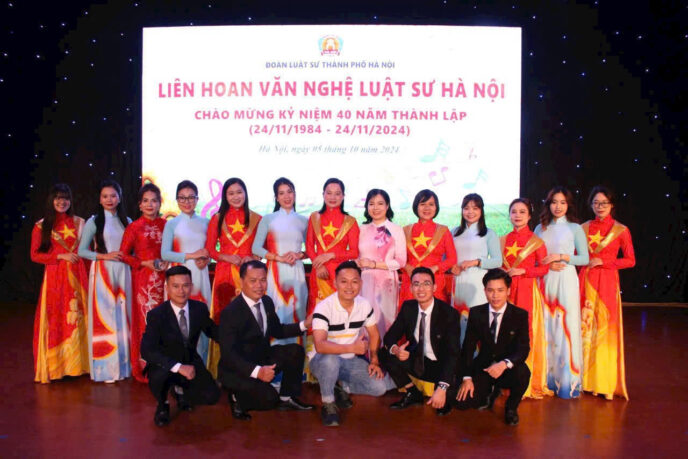 Liên hoan văn nghệ Luật sư Hà Nội năm 2024 – Chương trình chào mừng kỷ niệm 40 năm thành lập Đoàn Luật sư TP Hà Nội đã thành công tốt đẹp 5 van nghe4
